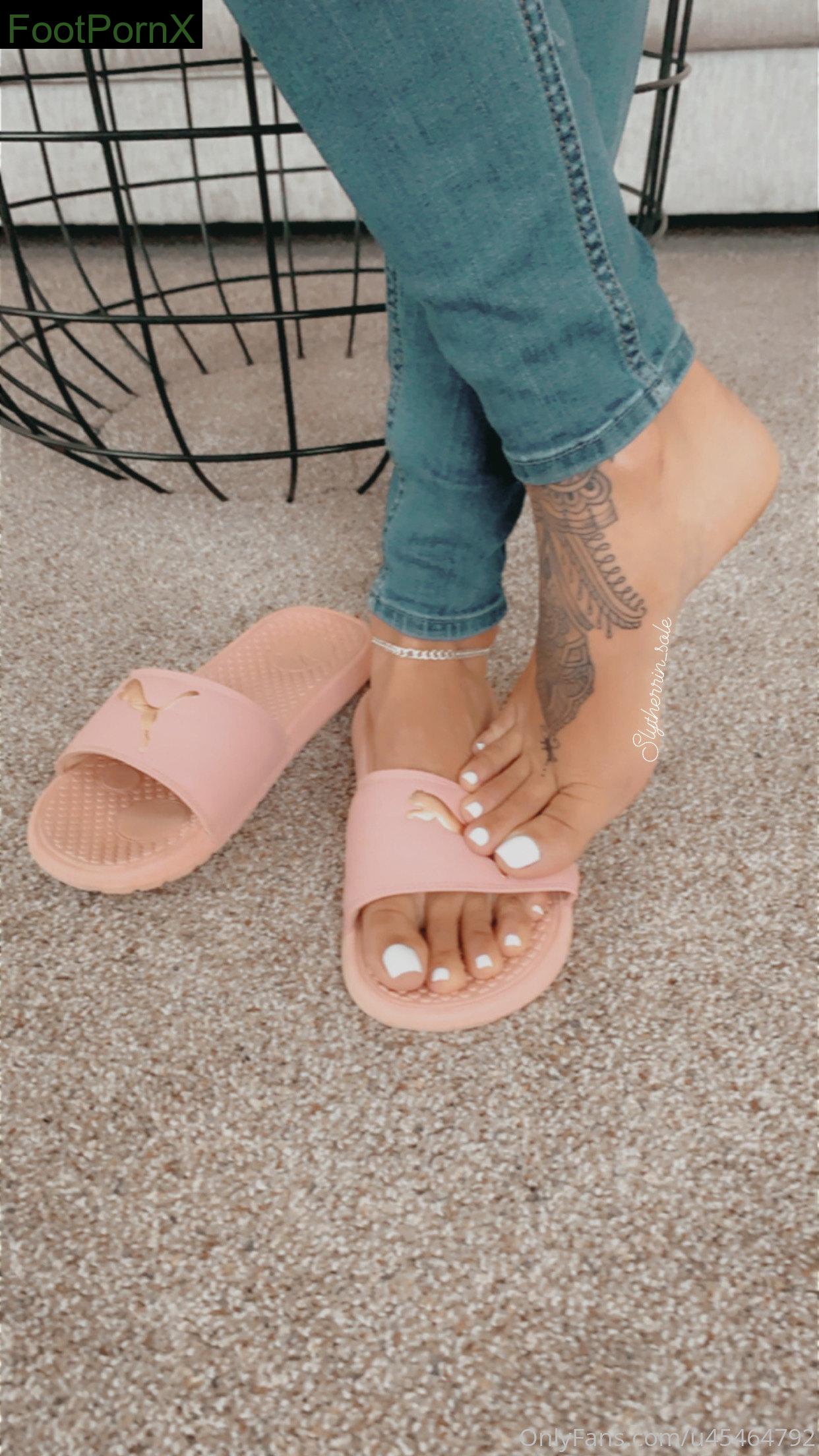 slytherrin_sole feet photo 20